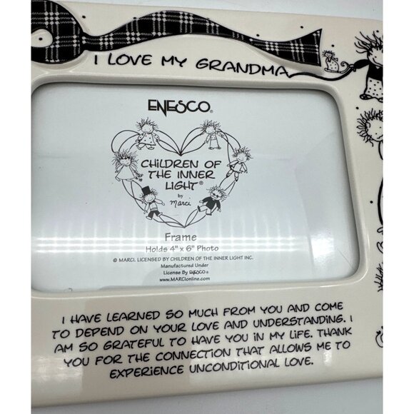 I Love My Grandma Picture Frame - 4x6 Inch Size 7 1/4x9 3/8 Overall NEW in Box - Picture 3 of 6